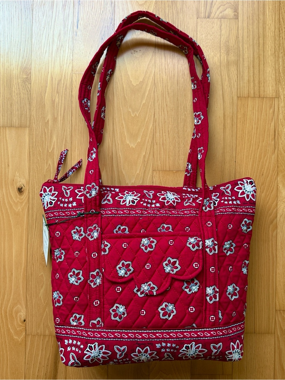 NEW Vera Bradley Y2K red bandana print Villager tote